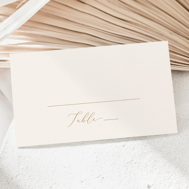 Tarjeta De Mesa Delicada caligrafía de oro | Boda plano crema (Subido por el creador)