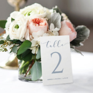 Tarjeta De Mesa Dusty Blue Calligraphy Bouncy Modern Boda