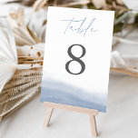 Tarjeta De Mesa Ebb Tide Elegant Sencilla Acuarela Costera<br><div class="desc">Los elegantes números de las mesas costeras para su boda o evento especial cuentan con un gradiente de color azul polvoriento a lo largo del fondo con una curva elegante que evoca el flujo y el flujo del mar.</div>