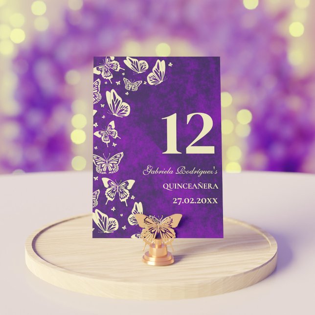 Tarjeta De Mesa Elegante asiento Quinceañera de la mariposa de oro (Elegant Purple Gold Butterfly Quinceañera Seating Table Number)