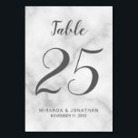 Tarjeta De Mesa Elegante Boda elegante de mármol blanco<br><div class="desc">Elegante y elegante número de tabla de Boda de mármol blanco con título en letra de escritura moderna gris con detalles en sans modernos grises fuente serif sobre fondo de mármol blanco.</div>