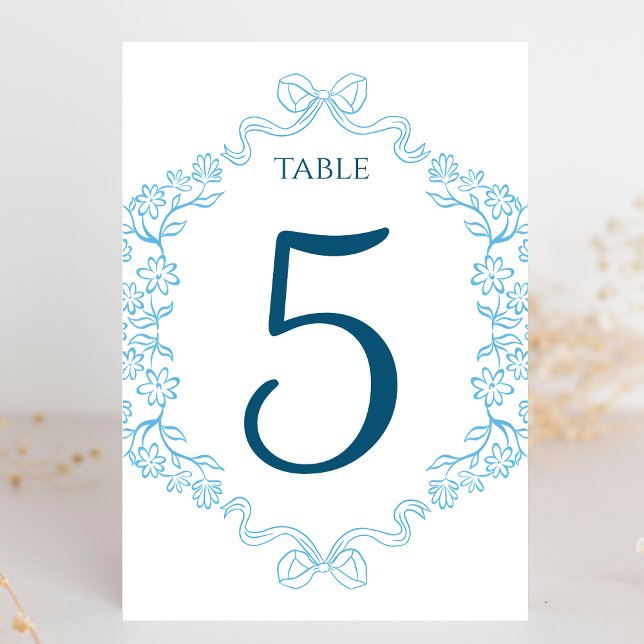 Tarjeta De Mesa Elegante Boda Floral y azul Ilustracion Bow (These soft blue floral table number cards bring a refined, romantic vibe to your wedding reception.)