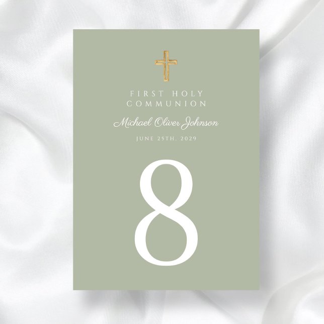 Tarjeta De Mesa Elegante Mascota Verde De La Cruz Verde (Elegant Sage Green Cross Boy First Communion Table Number)