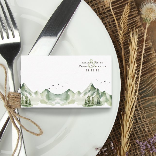 Tarjeta De Mesa Elegante paisaje sereno de montaña verde (Subido por el creador)