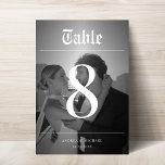 Tarjeta De Mesa Fachada foto de un periódico ventilado matrimonio<br><div class="desc">Este elegante número de mesa sería una gran adición a su celebración boda. Añade fácilmente tus propios detalles haciendo clic en la opción "personalizar". 🌸 NOTA: El tamaño de esta tarjeta es de 3, 5" x 5". Si desea un tamaño mayor, por favor contáctame antes de 💖 su compra. 📨...</div>