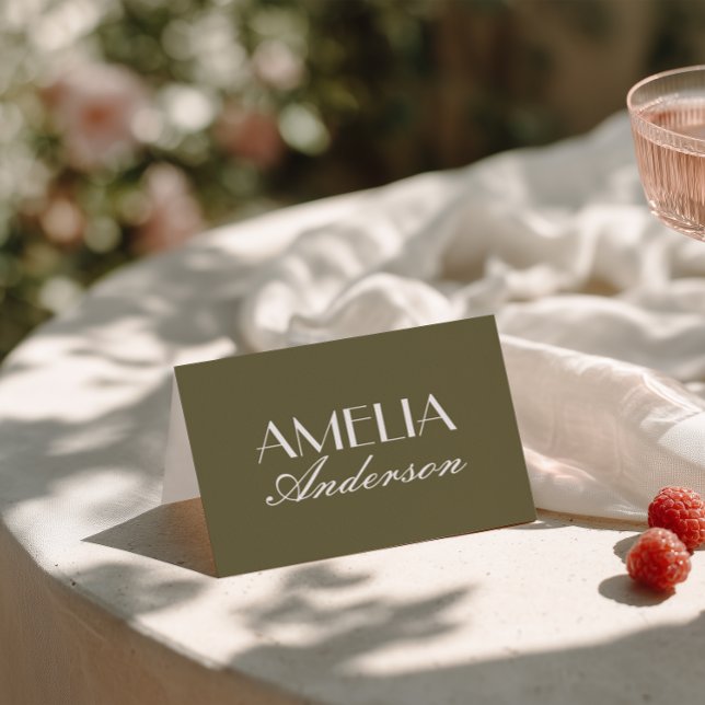 Tarjeta De Mesa Fancy Olive Green Old Money Wedding Place Cards (Subido por el creador)