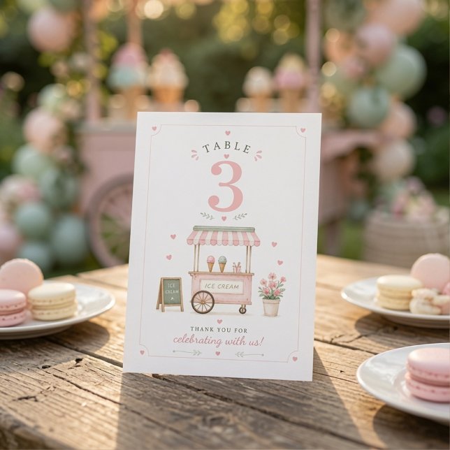 Tarjeta De Mesa Fiesta de Cumpleaños con Helado Rosa  (Subido por el creador)