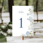 Tarjeta De Mesa Floral azul suave manuscrita<br><div class="desc">Romántico y delicado número de tabla floral de acuarela azul suave con escritura manuscrita.</div>