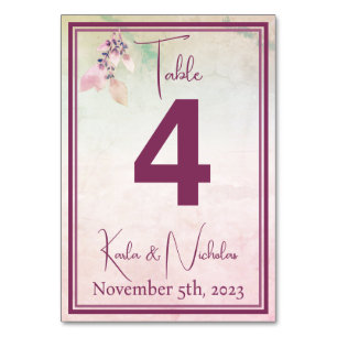 Tarjeta De Mesa Floral Sobre El Boda De Las Nubes
