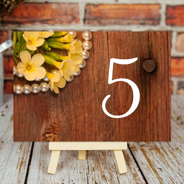 Tarjeta De Mesa Flores amarillas, boda campestre de perlas de made (Subido por el creador)