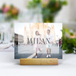 Tarjeta De Mesa Foto y nombre de destino de viaje de boda<br><div class="desc">Añade un toque especial a las mesas de la recepción de tu boda con estas tarjetas de nombre de la mesa de fotos personalizado. Asigne un nombre a cada tabla después de un destino de viaje memorable y agregue una foto y el nombre de destino. La foto aparece en la...</div>