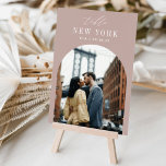 Tarjeta De Mesa Foto y nombre de destino de viaje de boda<br><div class="desc">Añada un toque especial de acabado a las mesas de la recepción de su boda con estas tarjetas de número de la mesa de fotos del personalizado. Asigne un nombre a cada tabla después de un destino de viaje memorable y agregue una foto y el nombre de destino a estos...</div>