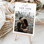 Tarjeta De Mesa Foto y nombre de destino de viaje de boda<br><div class="desc">Añada un toque especial de acabado a las mesas de la recepción de su boda con estas tarjetas de número de la mesa de fotos del personalizado. Asigne un nombre a cada tabla después de un destino de viaje memorable y agregue una foto y el nombre de destino a estos...</div>