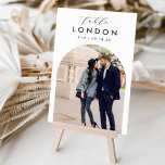 Tarjeta De Mesa Foto y nombre de destino de viaje de boda<br><div class="desc">Añada un toque especial de acabado a las mesas de la recepción de su boda con estas tarjetas de número de la mesa de fotos del personalizado. Asigne un nombre a cada tabla después de un destino de viaje memorable y agregue una foto y el nombre de destino a estos...</div>