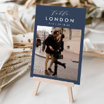 Tarjeta De Mesa Foto y nombre de destino de viaje de boda<br><div class="desc">Añada un toque especial de acabado a las mesas de la recepción de su boda con estas tarjetas de número de la mesa de fotos del personalizado. Asigne un nombre a cada tabla después de un destino de viaje memorable y agregue una foto y el nombre de destino a estos...</div>