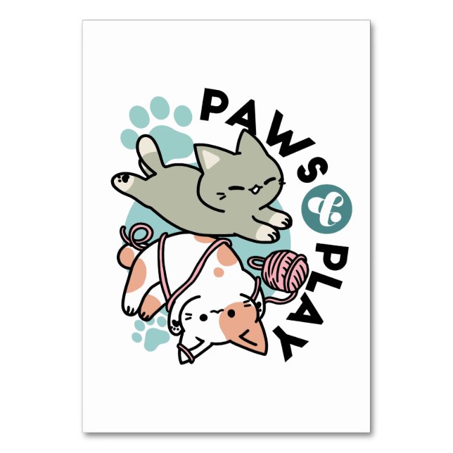 Tarjeta De Mesa Garras y Juego – Ilustración Adorable de Gato (Anverso)