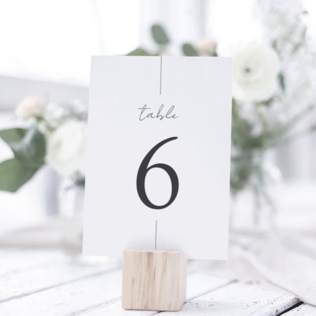Tarjeta De Mesa Guión mínimo moderno (Subido por el creador)