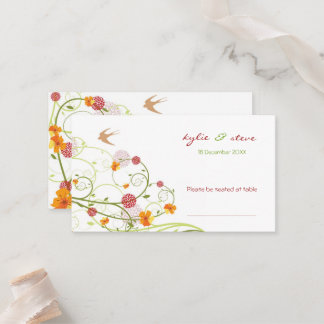 Tarjeta De Mesa Hibiscus Amarillo Swirls y Swallow Floral Boda