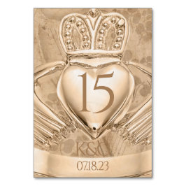 Tarjeta De Mesa Iniciales del Boda del anillo Claddagh y Shamrock