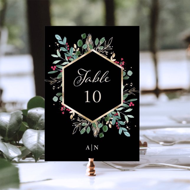 Tarjeta De Mesa La vegetación dorada en negro | Boda de Navidades (An elegant, dark black Christmas wedding table number card)