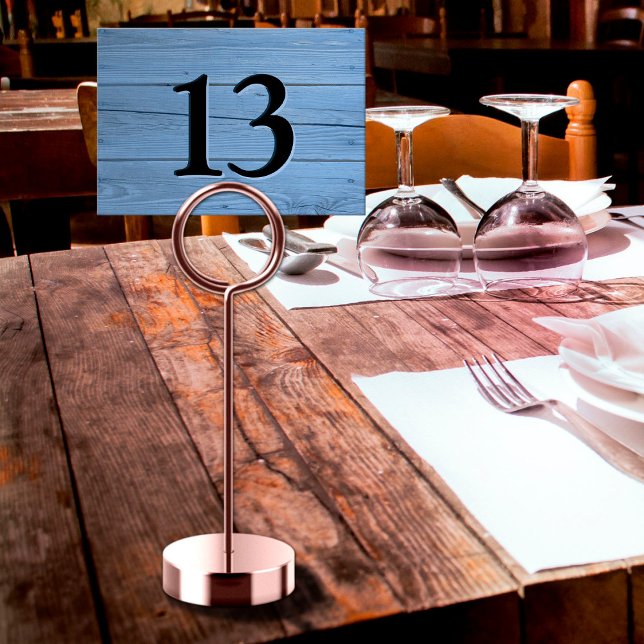 Tarjeta De Mesa Luz Azul Rústica Falsa Café Grabado (Rustic Light Blue Faux Engraved Cafe Table Number)