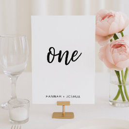 Tarjeta De Mesa Minimalista moderno | Boda sencillo con guión eleg