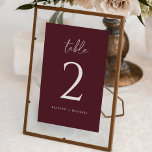 Tarjeta De Mesa Modern Merlot Boda<br><div class="desc">Números de mesa Boda Merlot (Borgoña / Vino) - Estos números de mesa modernos presentan un estilo moderno escrito a mano. Cambie sus nombres y añada individualmente a su carrito.</div>