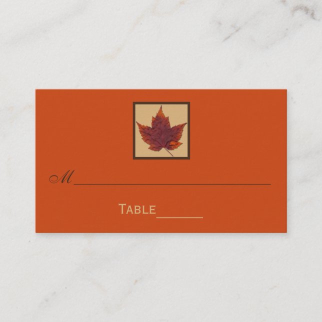 Tarjeta De Mesa Naranja Brown Striped Autumped Leaf Place Cards (Anverso)