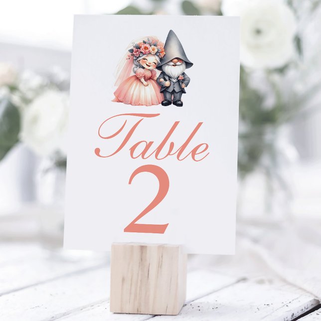 Tarjeta De Mesa Naranja caprichoso y Boda Gnome Gris Número de mes (Subido por el creador)