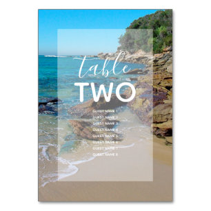 Tarjeta De Mesa Nombres de invitados de la boda de la playa rocosa