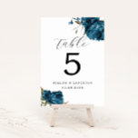 Tarjeta De Mesa Número de tabla de Boda de flores de peones azules<br><div class="desc">Elegante y moderno número de mesa boda con ilustracion acuático de flores de peonía azul marino con vegetación. Perfecto para una boda de otoño.</div>