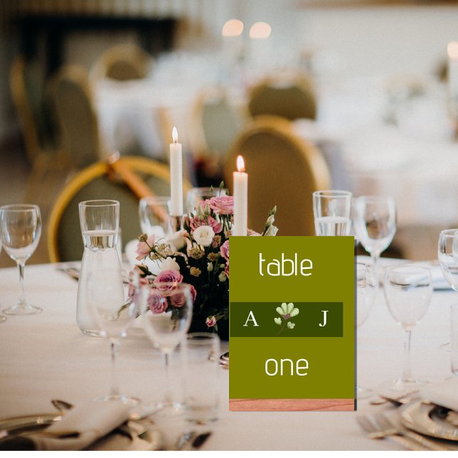 Tarjeta De Mesa Número de tabla de Boda verde oliva simple y moder (Subido por el creador)