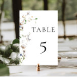 Tarjeta De Mesa Número de tabla de flor silvestre Dainty<br><div class="desc">Celebre con estilo con este elegante número de tabla de flores silvestres de acuarela.</div>