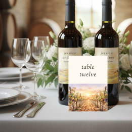 Tarjeta De Mesa Paisaje de viñedo al atardecer editable