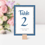 Tarjeta De Mesa Purpurinoso de la Marina de Bat Mitzvah Azul y Pla<br><div class="desc">Este número de mesa de moda de Bat Mitzvah presenta un purpurina falso brillante sobre un fondo de color sólido. Utilice el formulario de plantilla para agregar su propia información. La Herramienta de diseño se puede utilizar para cambiar el estilo de fuente,  el color y el diseño.</div>