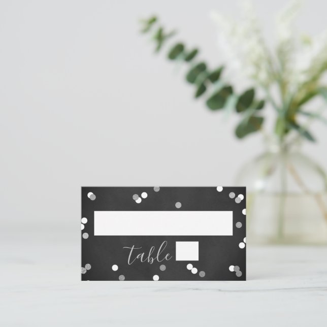 Tarjeta De Mesa Relieve metalizado plateado Confetti Bridal Shower (Anverso de pie)
