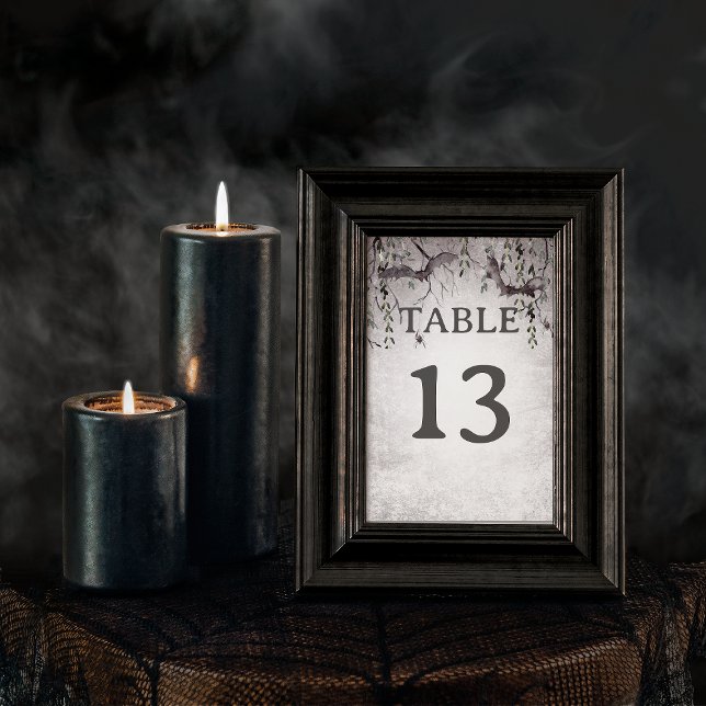 Tarjeta De Mesa Rústico Gótico Negro y Borgoña Boda de Halloween (Rustic Gothic Black & Burgundy Halloween Wedding Table Number)