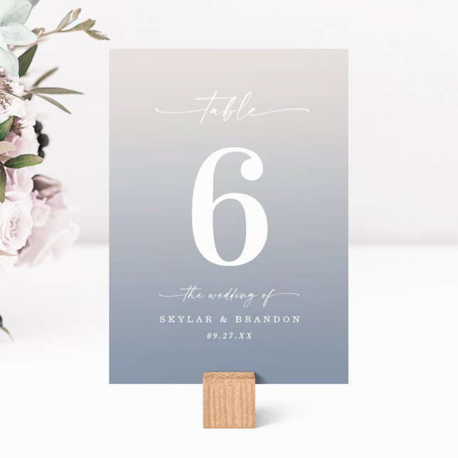 Tarjeta De Mesa Simple Ombre Gardenia Boda blanco y azul turbio (Subido por el creador)