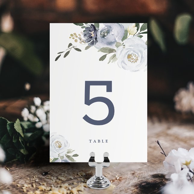 Tarjeta De Mesa Tabla de boda floral azul polvoriento botánico flo (Blooming botanical dusty blue floral wedding table table number card)