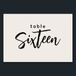 Tarjeta De Mesa Tabla de guiones modernos 16 Dieciséis Bodas fuera<br><div class="desc">Tabla de guiones modernos 16 Dieciséis números de tabla de Bodas o Fiestas fuera de blanco. Dieciséis están escritos en una moderna letra con letras a mano de moda. El color de fondo de este número de tabla es modificable por color, sólo tiene que hacer clic en el botón personalizar...</div>