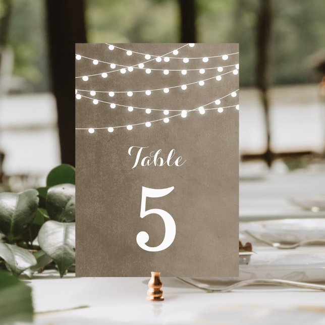 Tarjeta De Mesa Taupe String Luces números de tabla Boda (Subido por el creador)