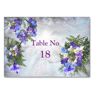 Tarjeta De Mesa Tema de Jacaranda en Flor y Ramo de Lirio
