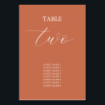 Tarjeta De Mesa Terracotta Elegant Script Calligraphy Boda<br><div class="desc">Un hermoso diseño que muestra una elegante escritura tipografía caligráfica en un fondo naranja quemado en terracota . Perfecto para todo aquel que ame los diseños minimalistas modernos. Un diseño elegante y moderno de tarjetas boda con elementos clásicos. También hay disponibles invitaciones de boda coincidentes y otros artículos de papelería....</div>