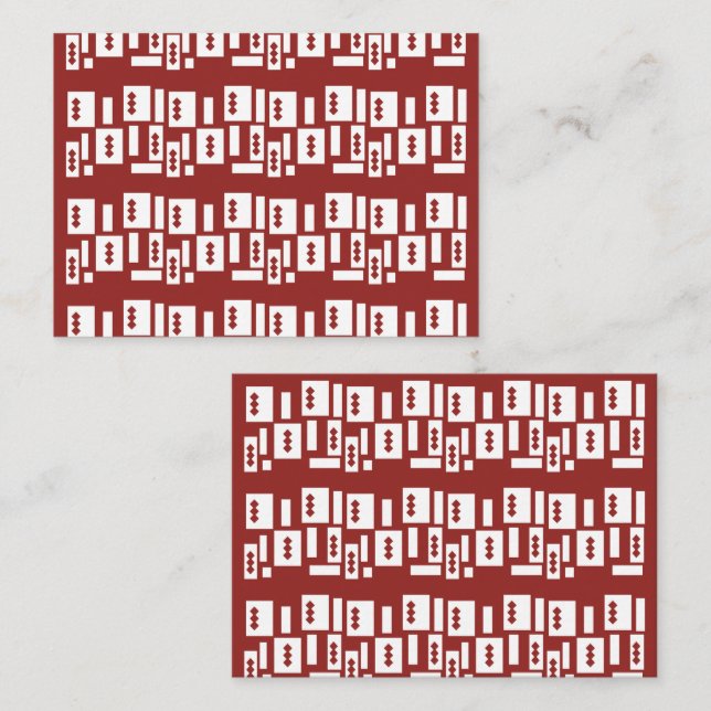 Tarjeta De Mesa Una alfombra roja con un patrón texturado se extie (Anverso / Reverso)