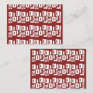 Tarjeta De Mesa Una alfombra roja con un patrón texturado se extie