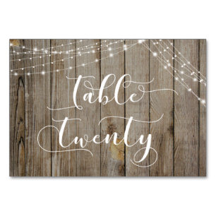 Tarjeta de mesa veinticinco de madera marrón desga