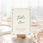 Tarjeta de mesa verde dibujada a mano caprichosa<br><div class="desc">Este adorable diseño presenta elementos dibujados a mano y un texto llamativo en negrita.</div>