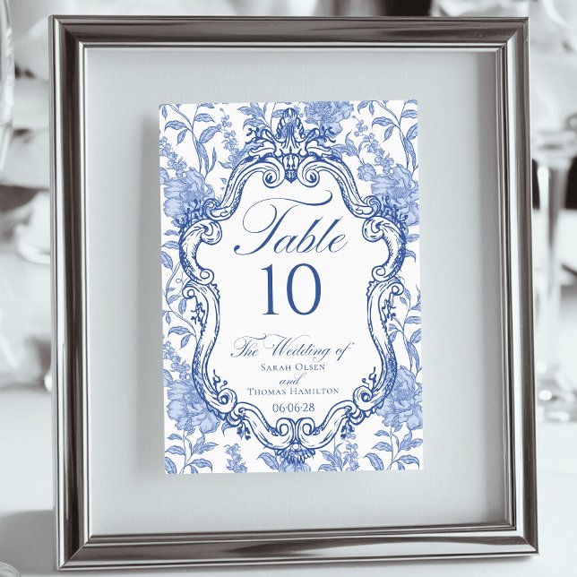 Tarjeta De Mesa Wedding Crest Delft Blue Floral Elegant Script (Subido por el creador)
