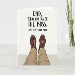 Tarjeta de momento divertido con el jefe papá