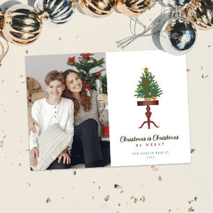 Tarjeta de Navidad con árbol de Navidad en mesa au